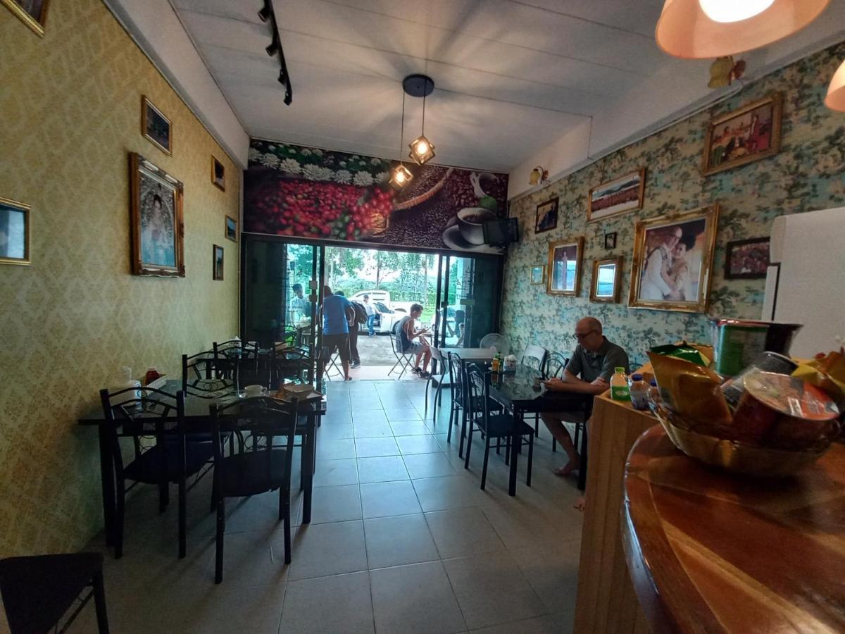 Amaretto Hostel Szuratthani Kültér fotó