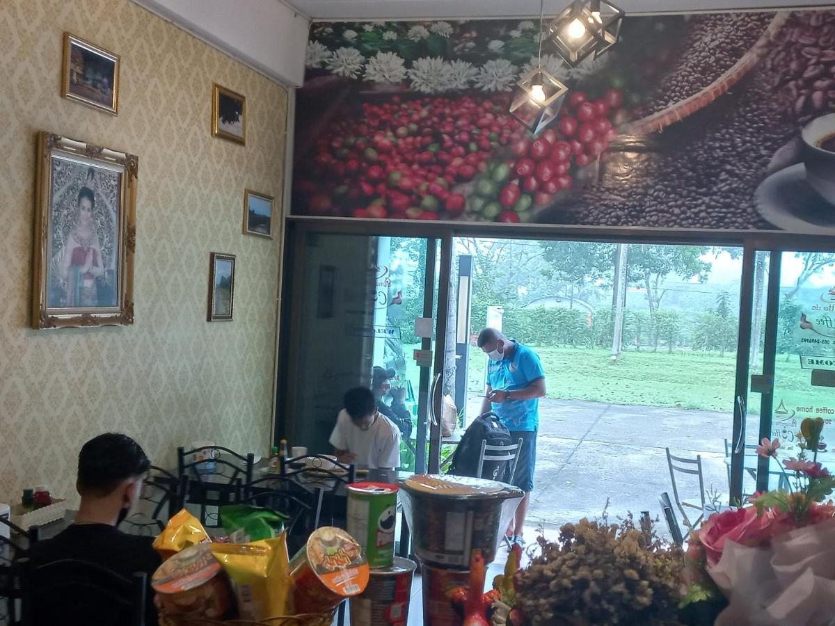 Amaretto Hostel Szuratthani Kültér fotó