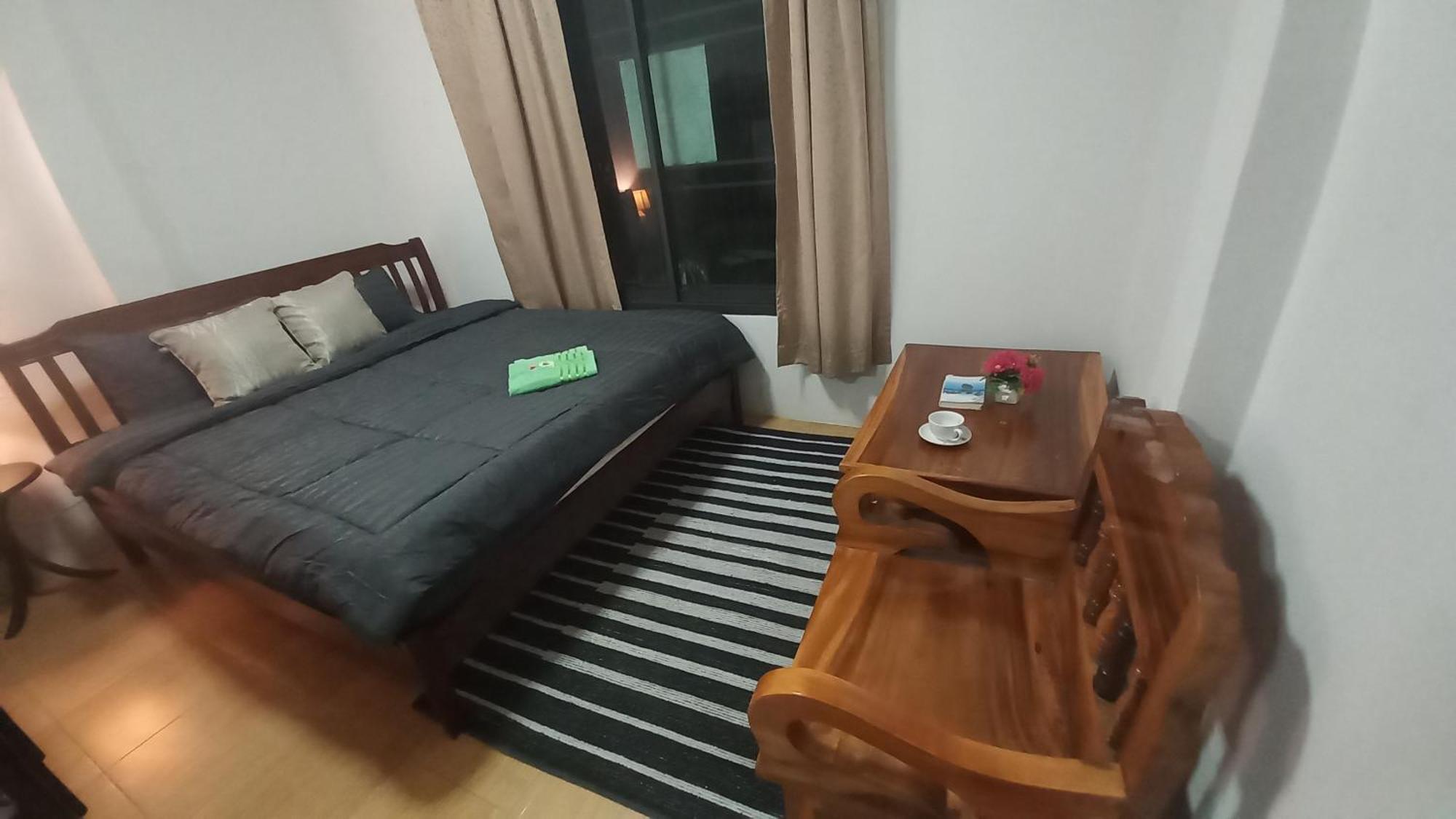 Amaretto Hostel Szuratthani Kültér fotó