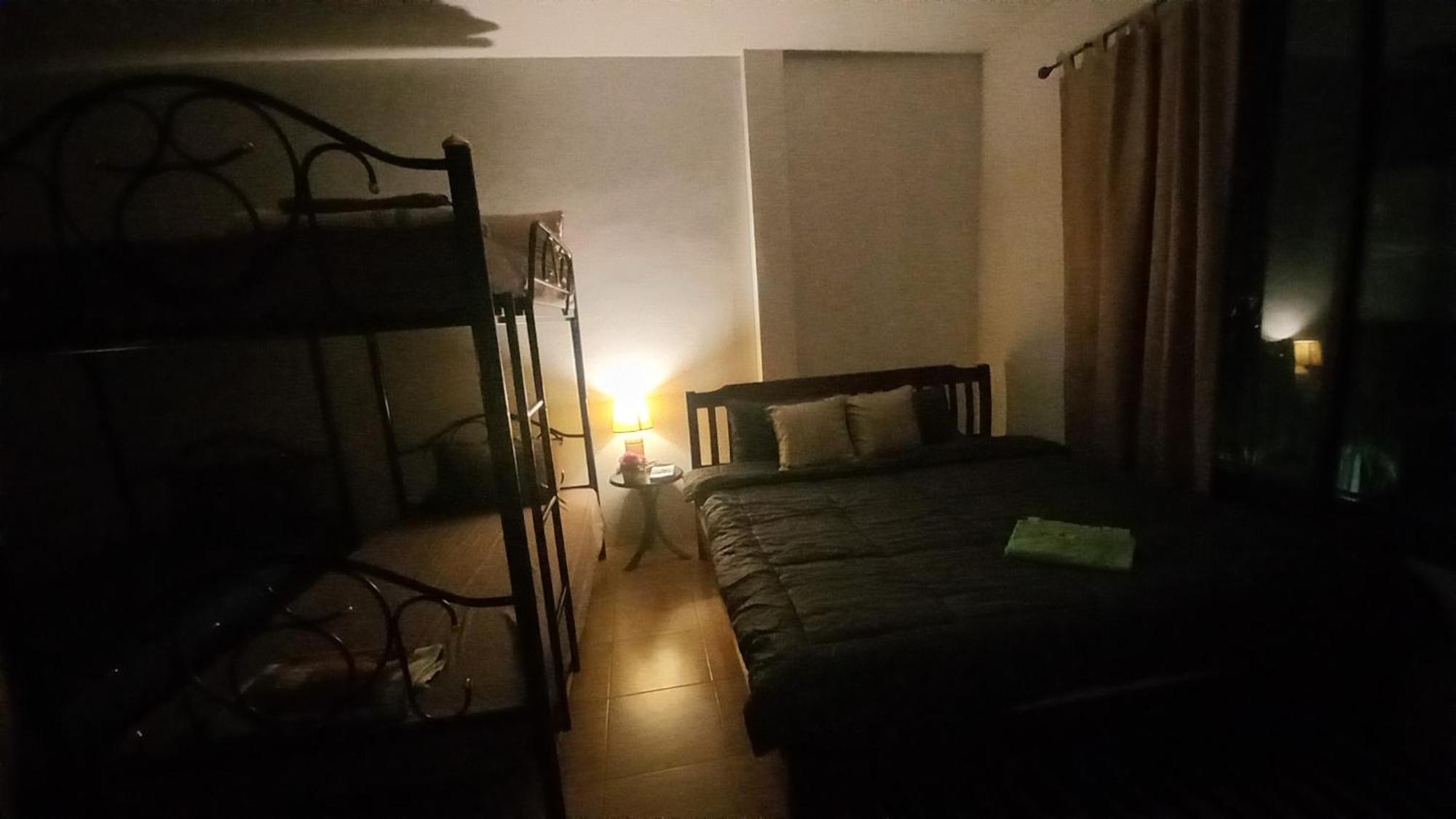 Amaretto Hostel Szuratthani Kültér fotó