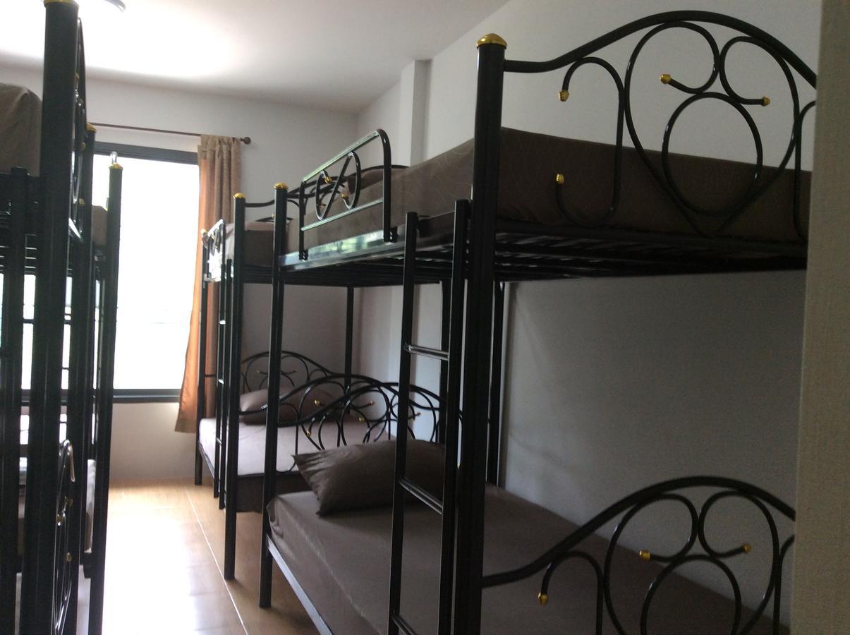 Amaretto Hostel Szuratthani Kültér fotó
