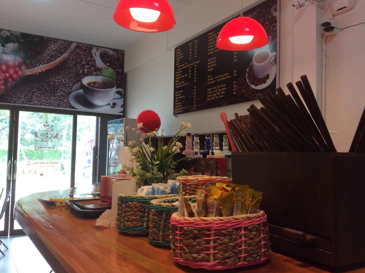 Amaretto Hostel Szuratthani Kültér fotó