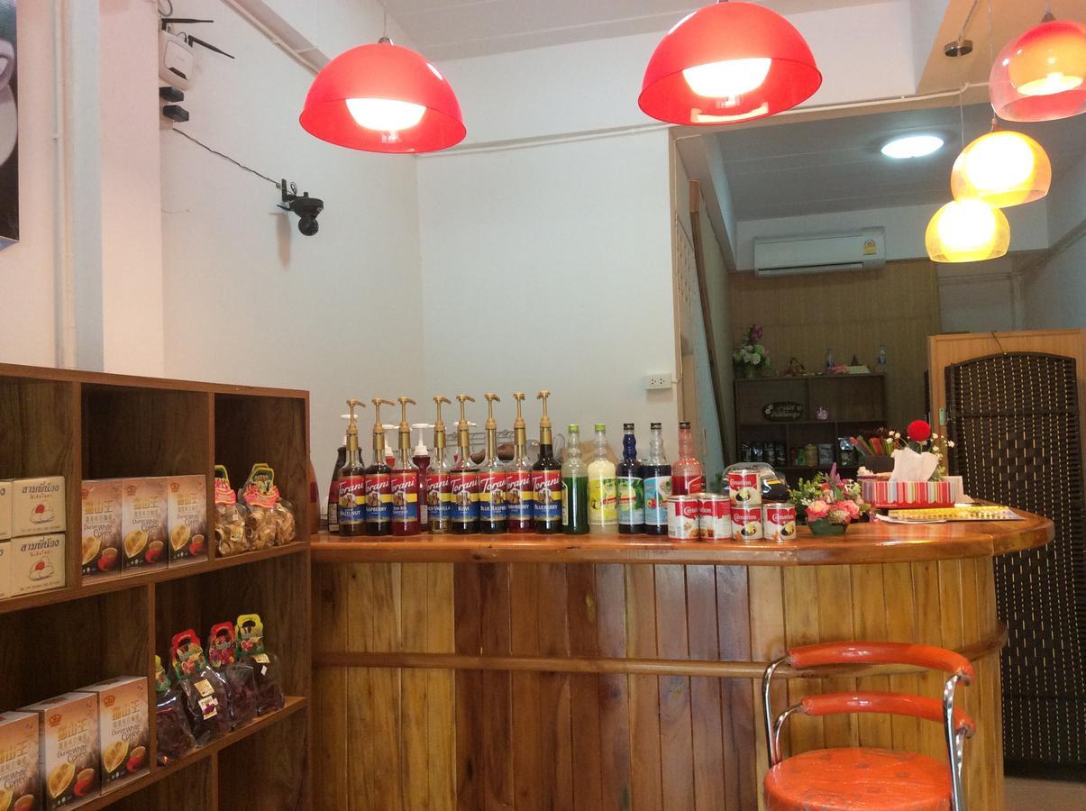 Amaretto Hostel Szuratthani Kültér fotó