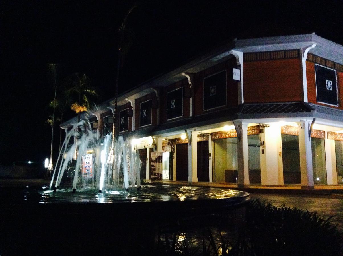 Amaretto Hostel Szuratthani Kültér fotó