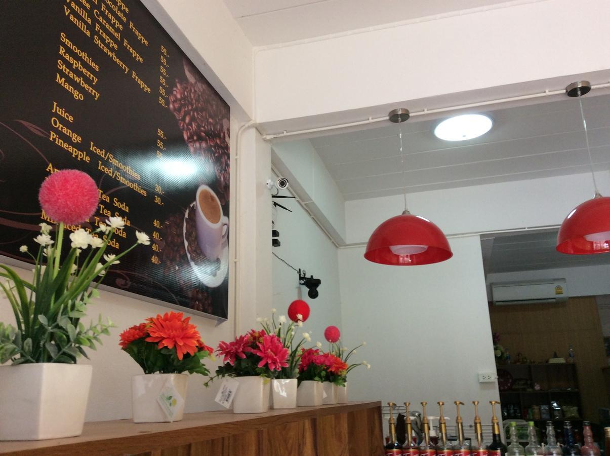 Amaretto Hostel Szuratthani Kültér fotó