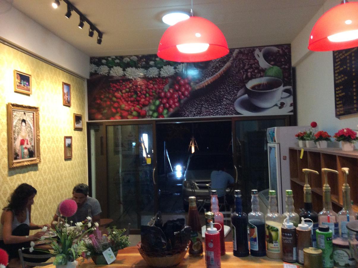 Amaretto Hostel Szuratthani Kültér fotó
