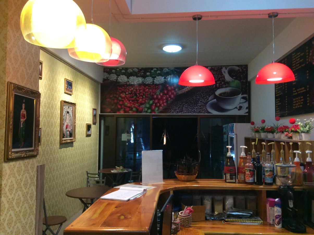 Amaretto Hostel Szuratthani Kültér fotó